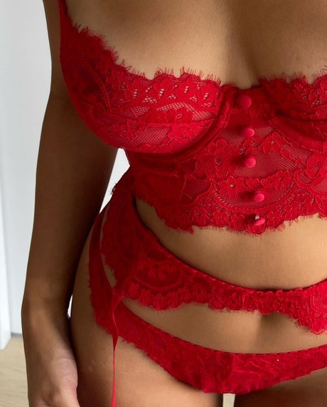 phoeyuibe pornographic model img