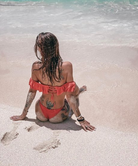 Aiza Dolmatova model hot galleries