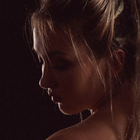 BluTube beautiful actress photos