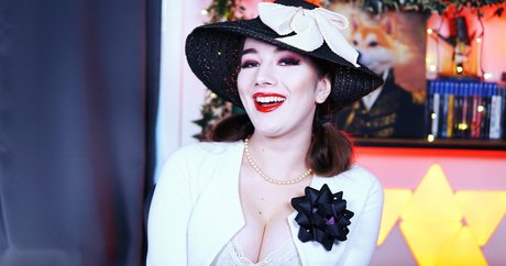 Miss Mikkaa top star pics