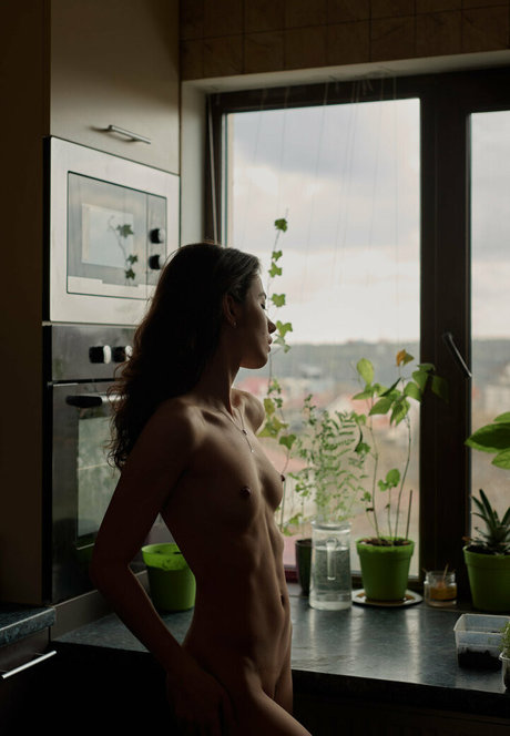 Julia Slip pretty actress photo