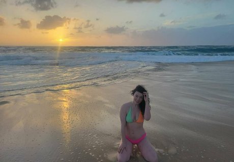 tiggerroseyfree actress photos