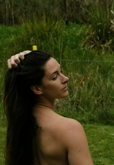 nakedaussienomad porn star img