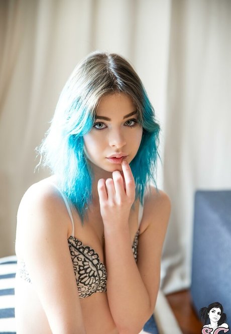 Kuroha xxx star photo