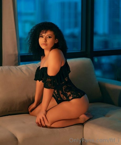 fif i star pornographic images