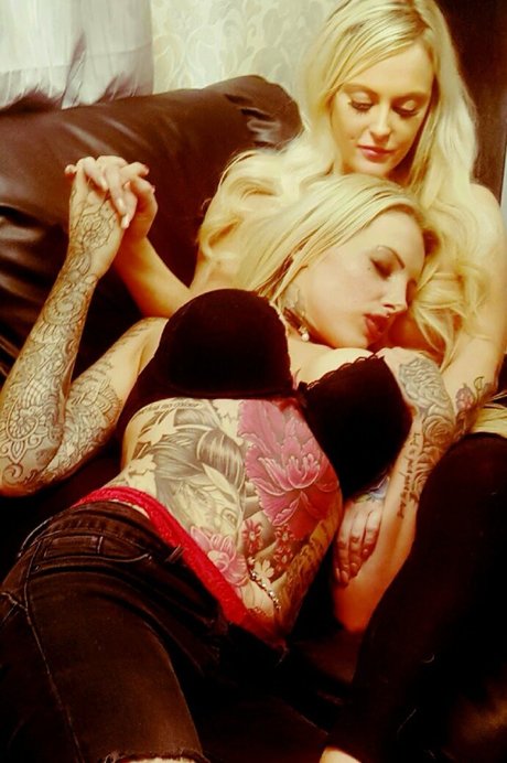 Teejay Walker nude actress archive