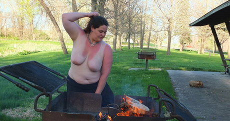 iamyoursinner star naked archive