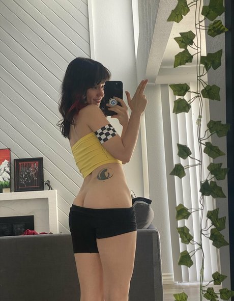 sabrinaalexisfree high quality model pics