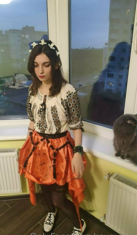 roxquinn nice model photo