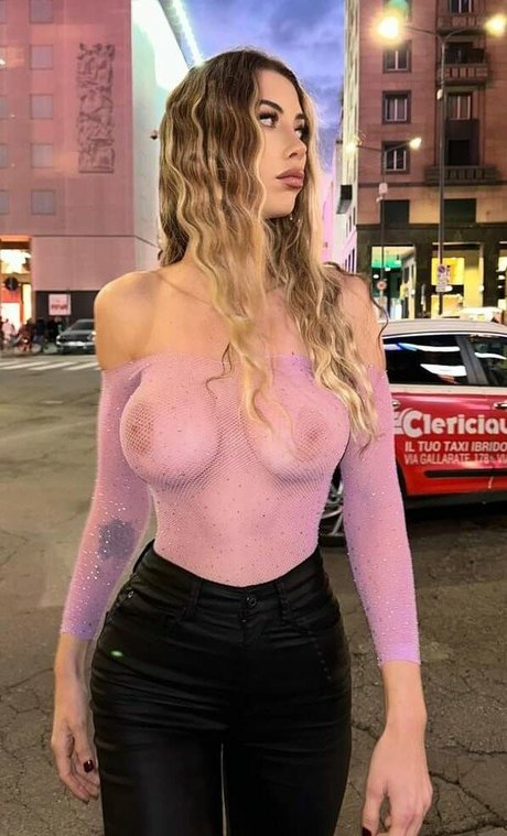 Eve Menta perfect star img