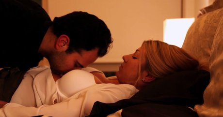 CiCi Coleman beautiful star img