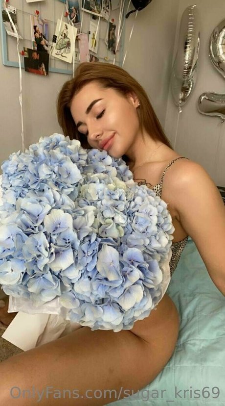 yummy kris69 star nude pic