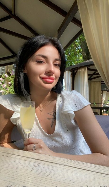 yummy kris69 pornstar top pic