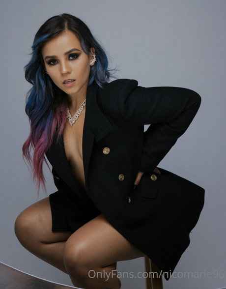 nicomarie96 adult star image