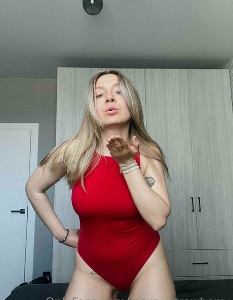 your paradisse star sex gallery