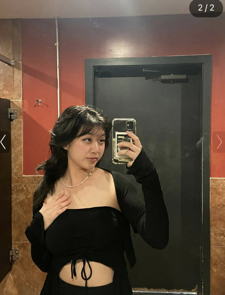 immabitnutty pretty pornstar photos