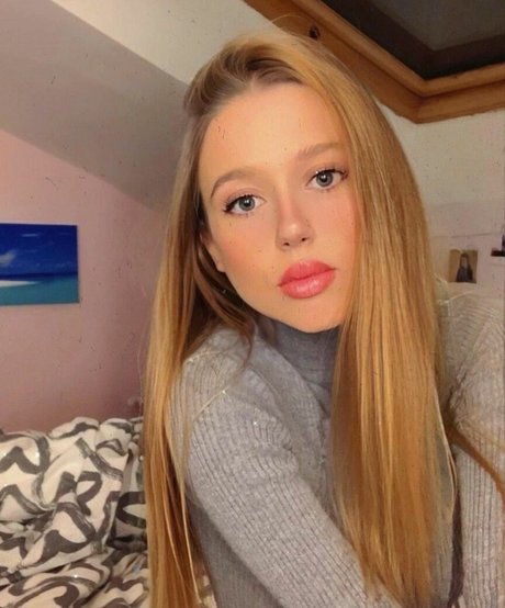 Mireiap18 pretty pornstar photo