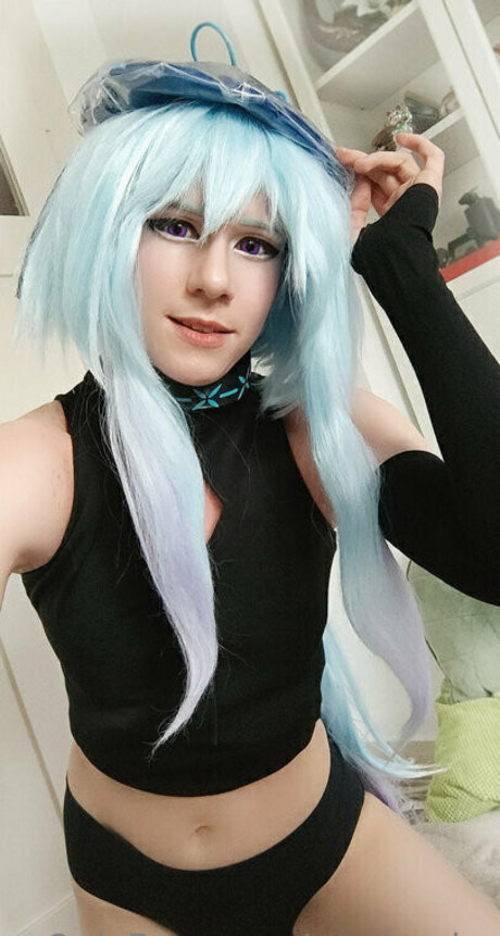 arminmin exclusive model image