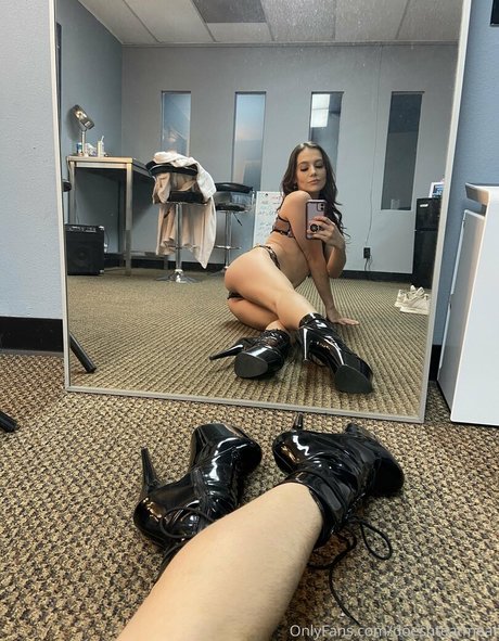 doesnteatmeat perfect star pictures