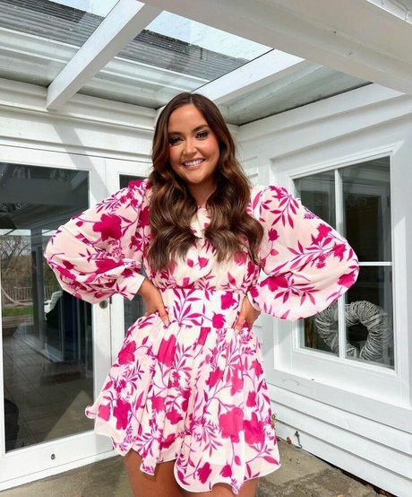 Jacqueline Jossa model perfect image