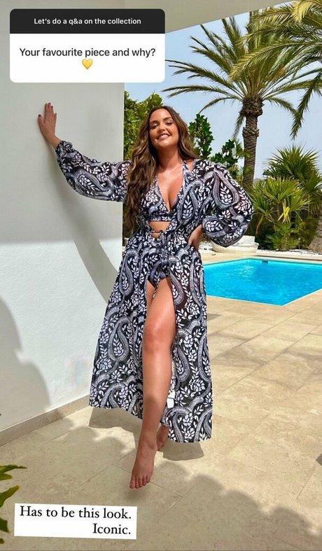 Jacqueline Jossa star beautiful photo