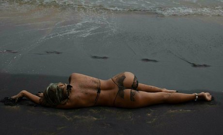 lovelyrachel2000 adult model pic