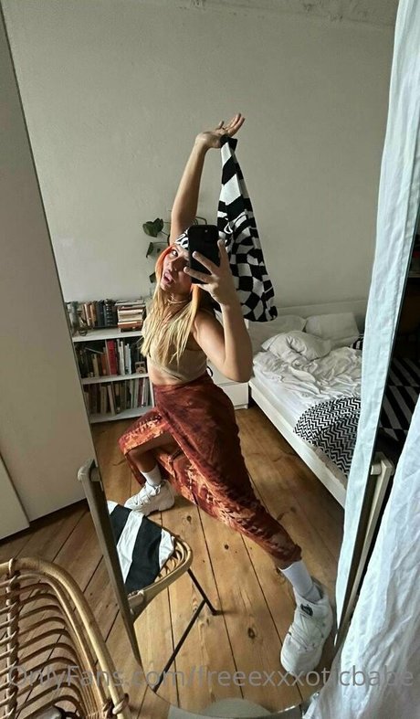 lovelyrachel2000 sexy actress picture