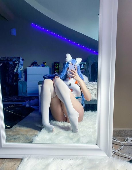 kittxnlyvip model sexy pics