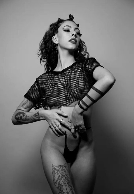 Lupe Cozzolino model exclusive img