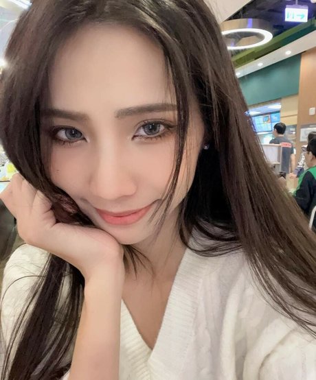 Anita Feifei erotic pornstar pics