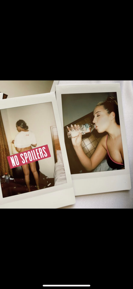 xoxok star naked pictures