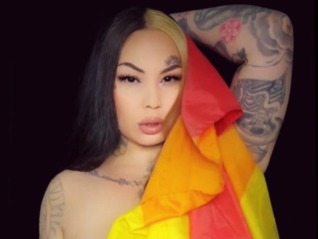 Cori Boo star nude archive