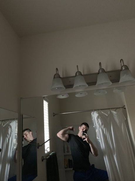 Caleb M model nice photos