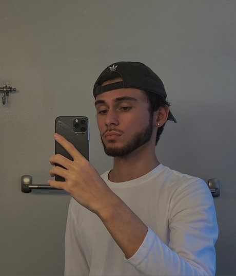 Clay Longs model perfect picture