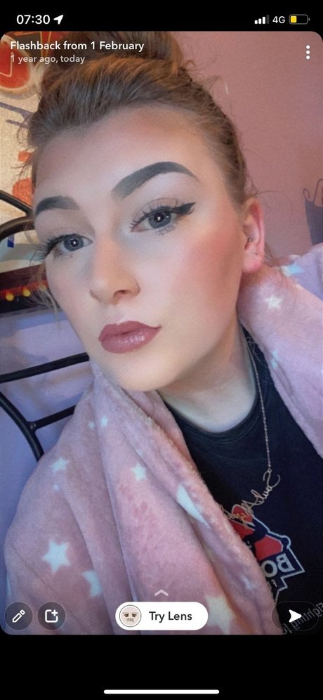 Wynterday top actress photos