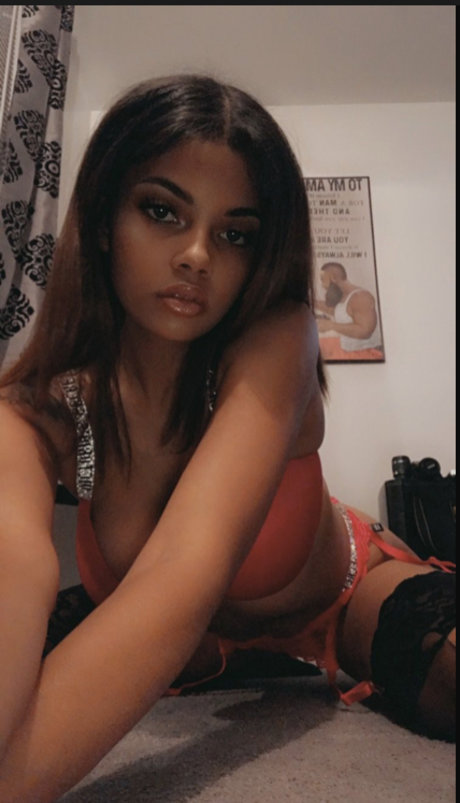 Daisie pornstar top pictures