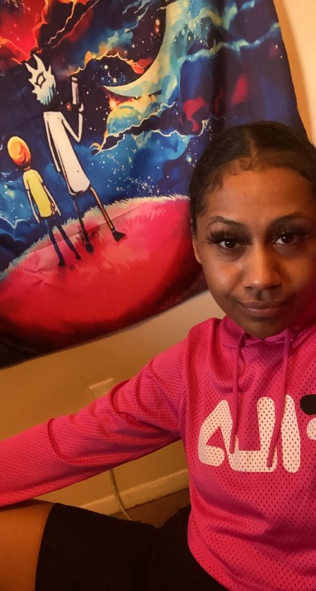 Delilah Morningstar star erotic photo