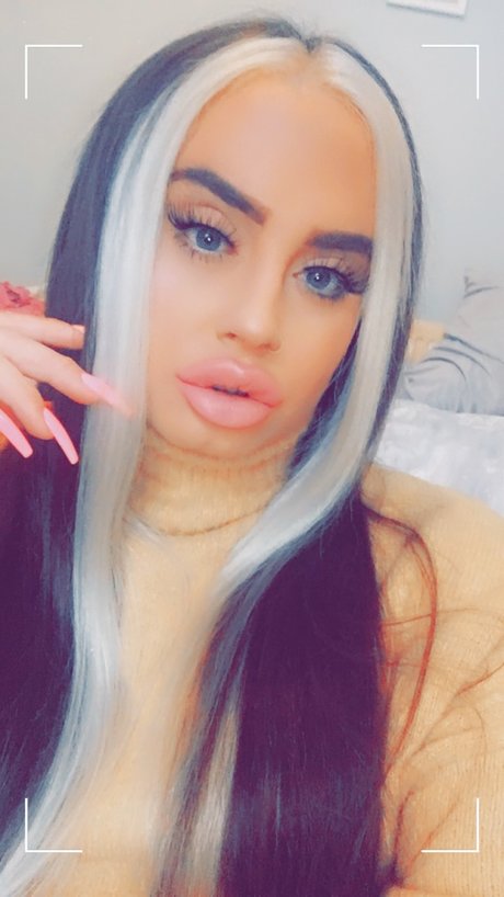 Demii cook star xxx galleries