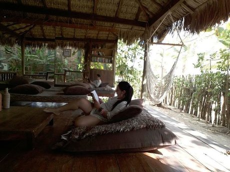 Prica model pornographic picture