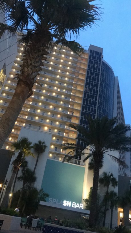 Eazzzzzyyyy beautiful model photos