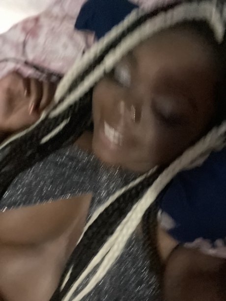 Scishaaa model hot galleries