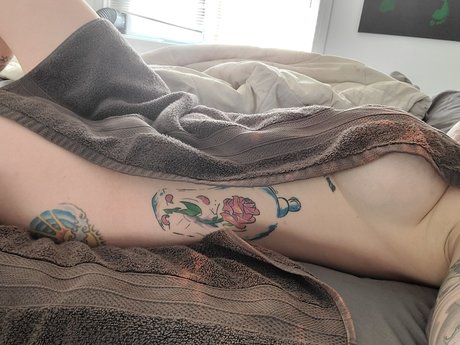 BEST TITS ON ONLYFANS_ naked actress galleries