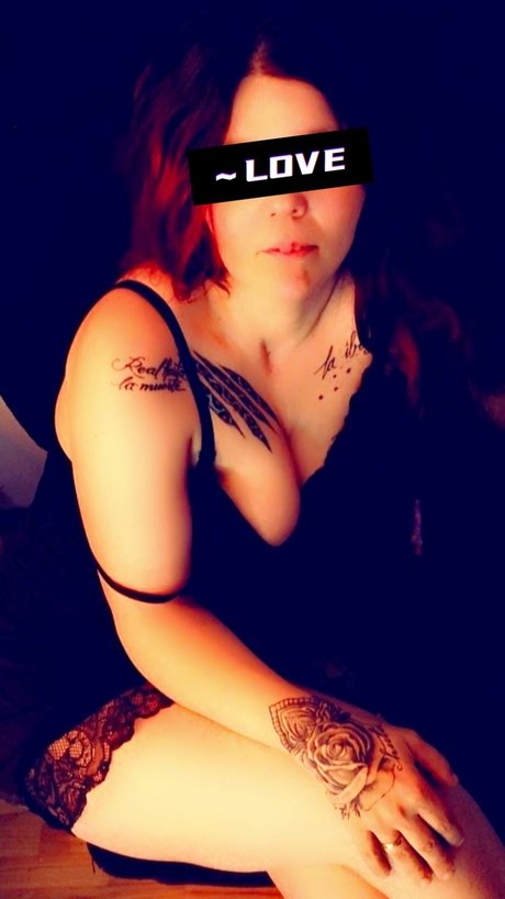 Ibicenca chula Chuly model pretty pictures