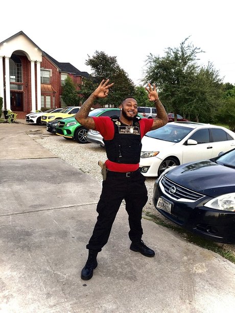 Ronald Munerlyn pornstar perfect photos