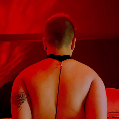 subby chub beautiful model pic