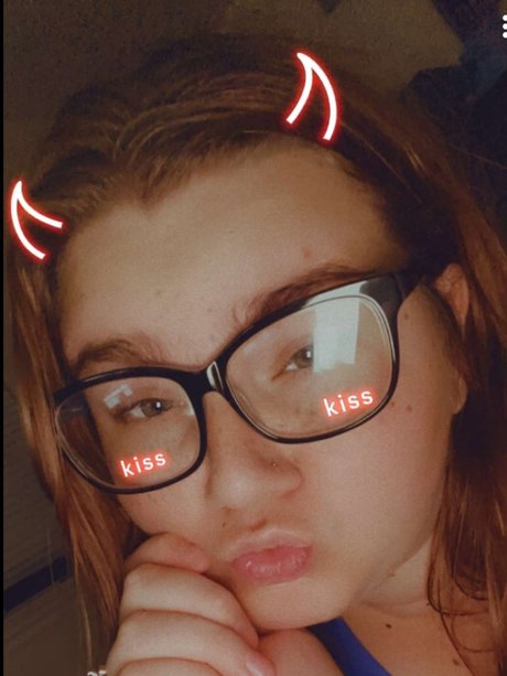 Hayli model hot pictures