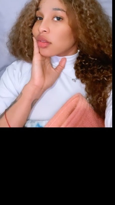 DanielaHC top actress pic