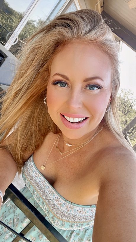 Diamond James naked star photos