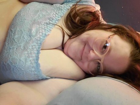 Dee Dee porn actress archive