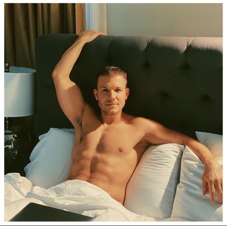 Codey Steele NO PPV beautiful model pic